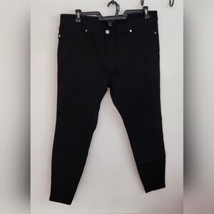 Forever 21 Women's Classic Black Skinny Jeans